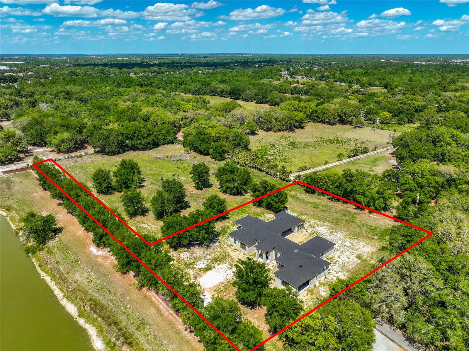 Image 91 of 100 For 5195 Southern Oaks Court