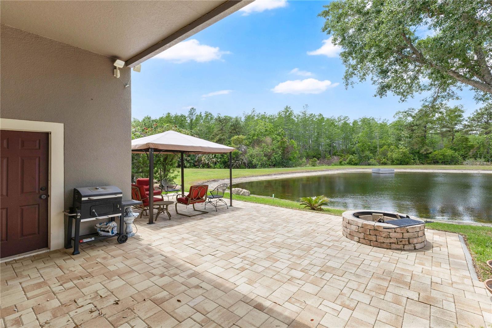 Image 21 of 36 For 2056 Autumn View Drive