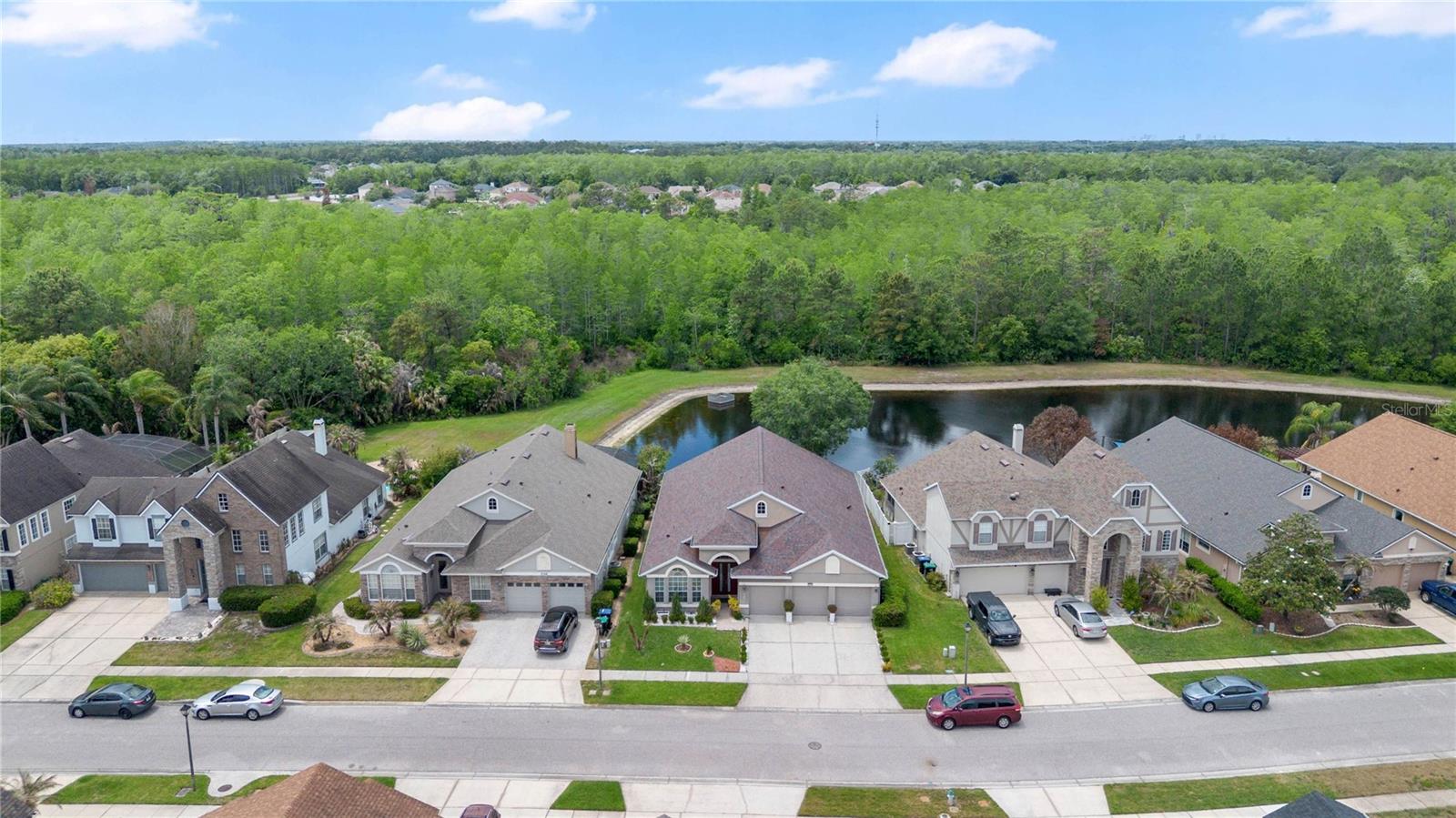 Image 29 of 36 For 2056 Autumn View Drive