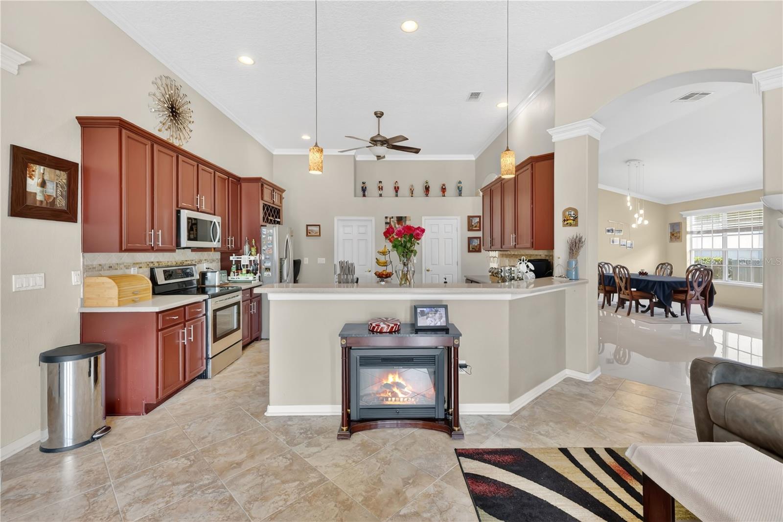 Image 7 of 36 For 2056 Autumn View Drive