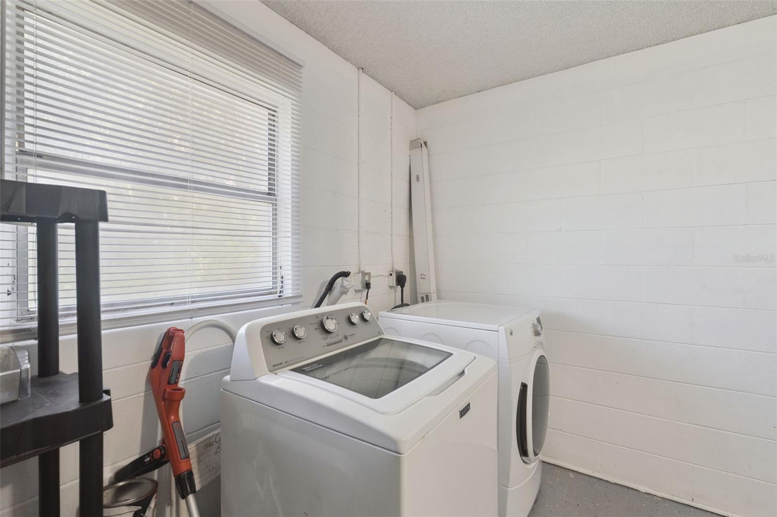 Image 12 of 16 For 4225 25th Avenue