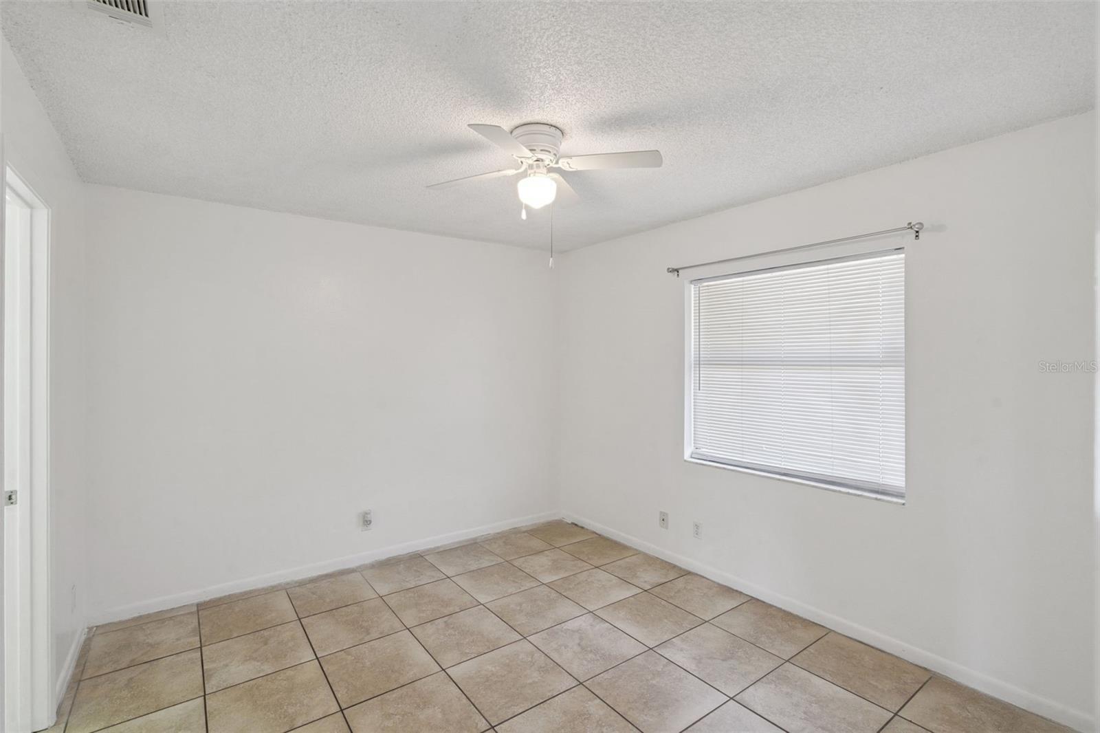 Image 9 of 16 For 4225 25th Avenue