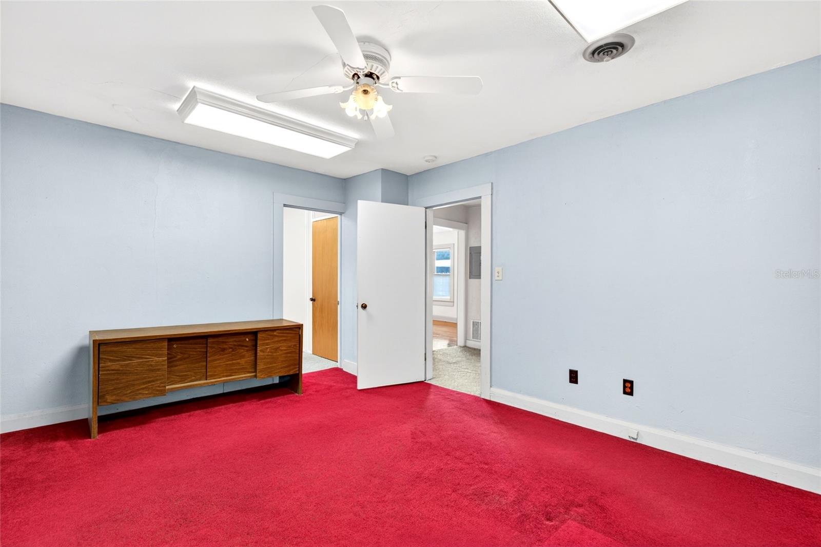 Image 29 of 35 For 1266 Silver Springs Boulevard
