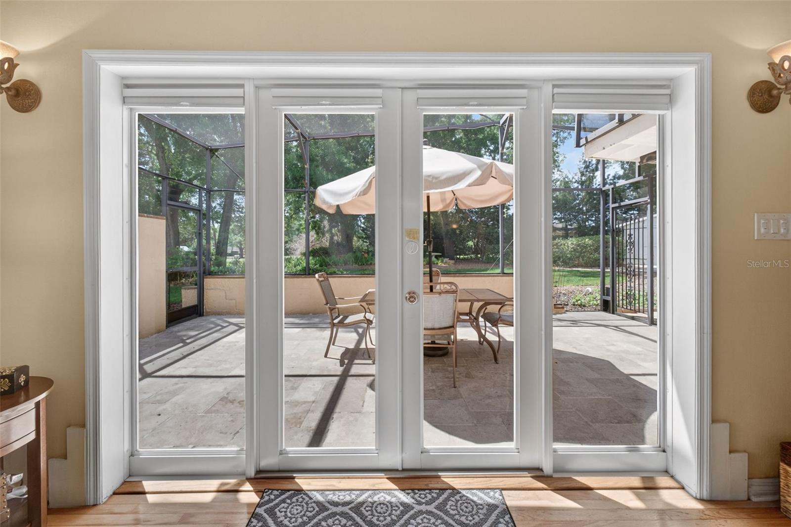 Image 32 of 85 For 457 Victor Avenue