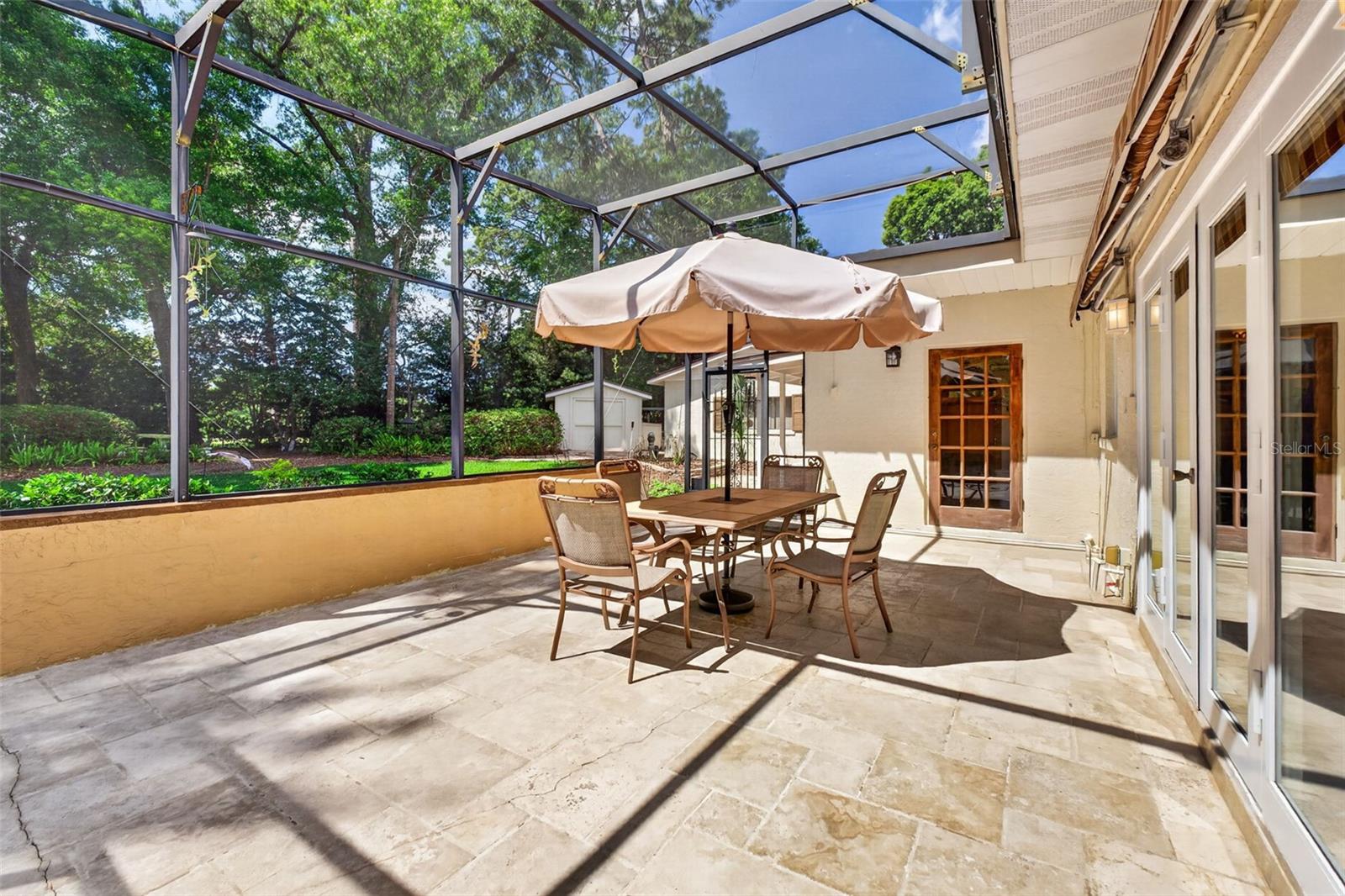 Image 33 of 85 For 457 Victor Avenue