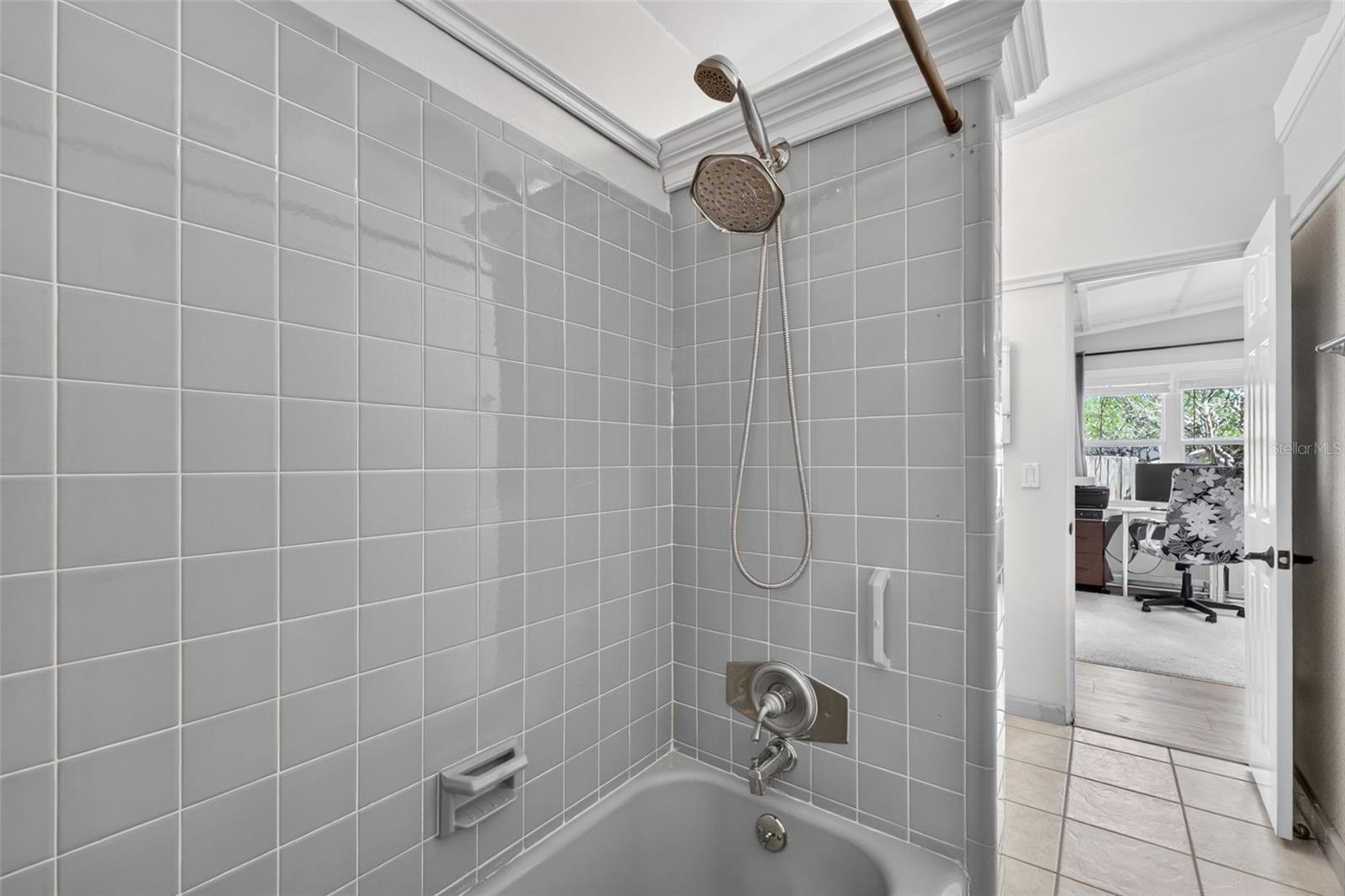 Image 44 of 85 For 457 Victor Avenue