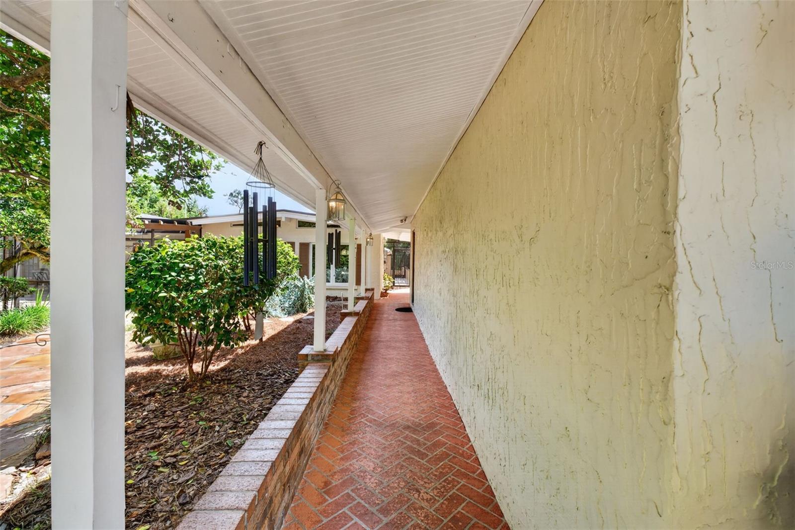 Image 53 of 85 For 457 Victor Avenue