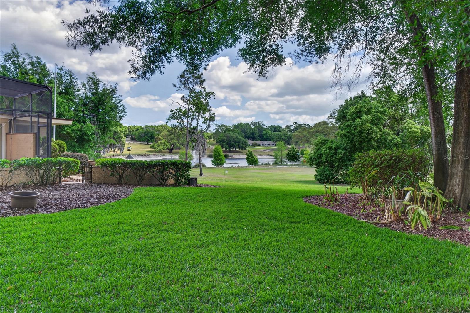 Image 64 of 85 For 457 Victor Avenue