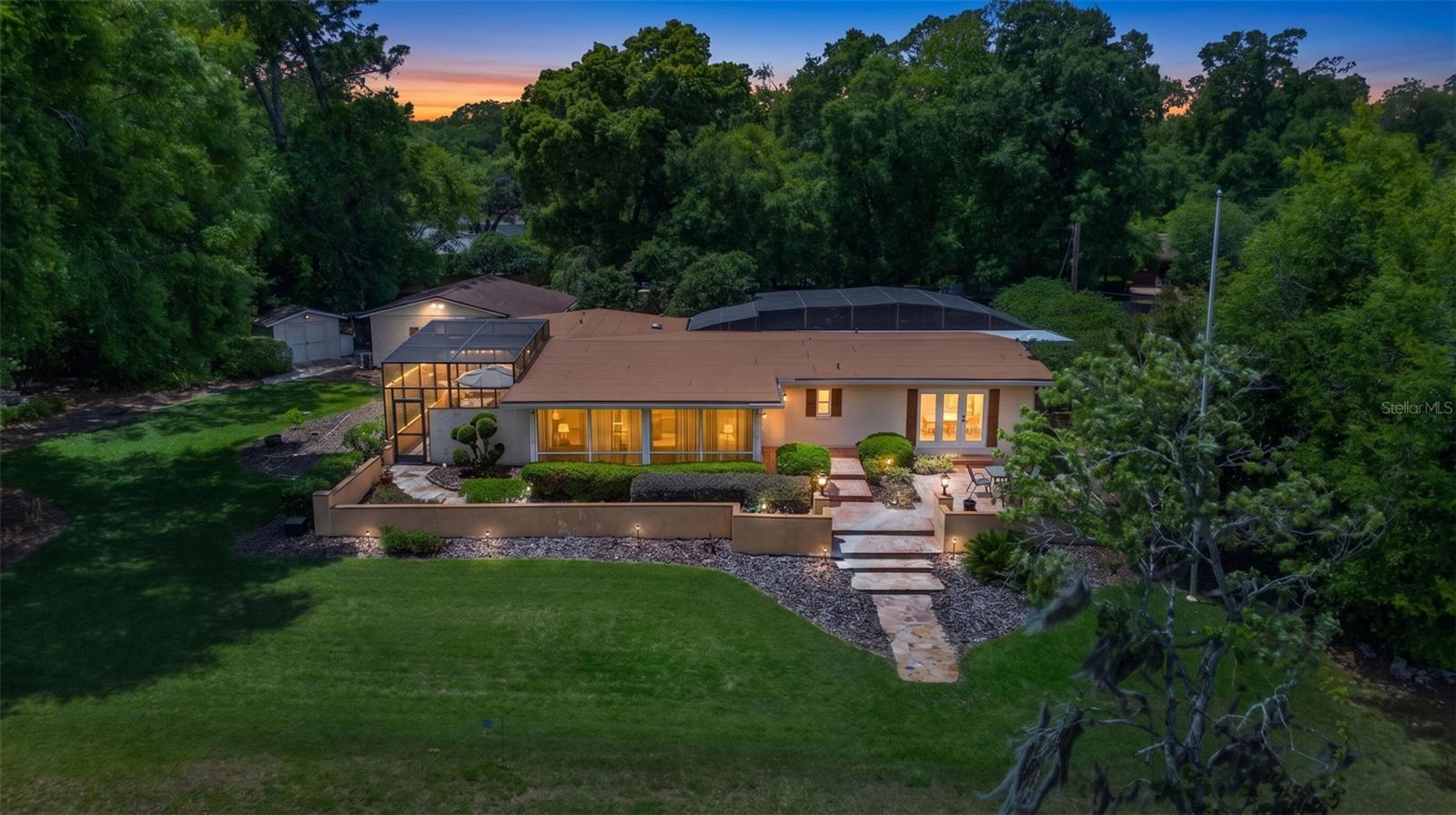 Image 79 of 85 For 457 Victor Avenue