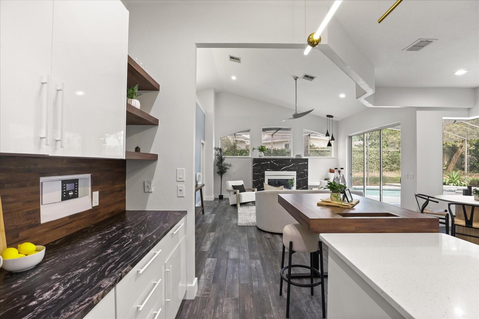 Image 18 of 60 For 987 Brightwater Circle