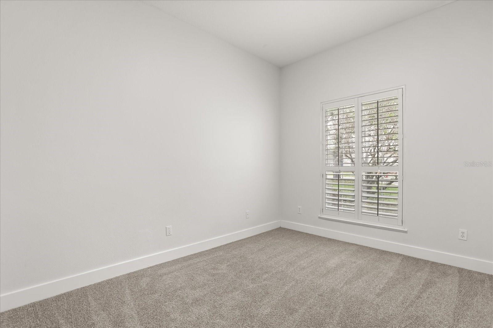 Image 30 of 60 For 987 Brightwater Circle