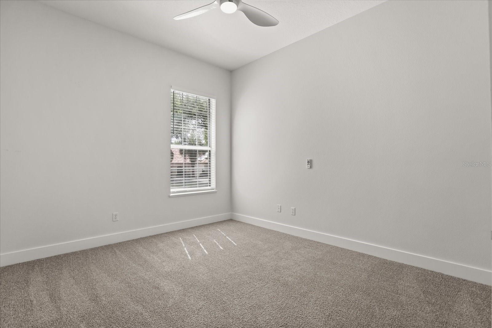 Image 38 of 60 For 987 Brightwater Circle