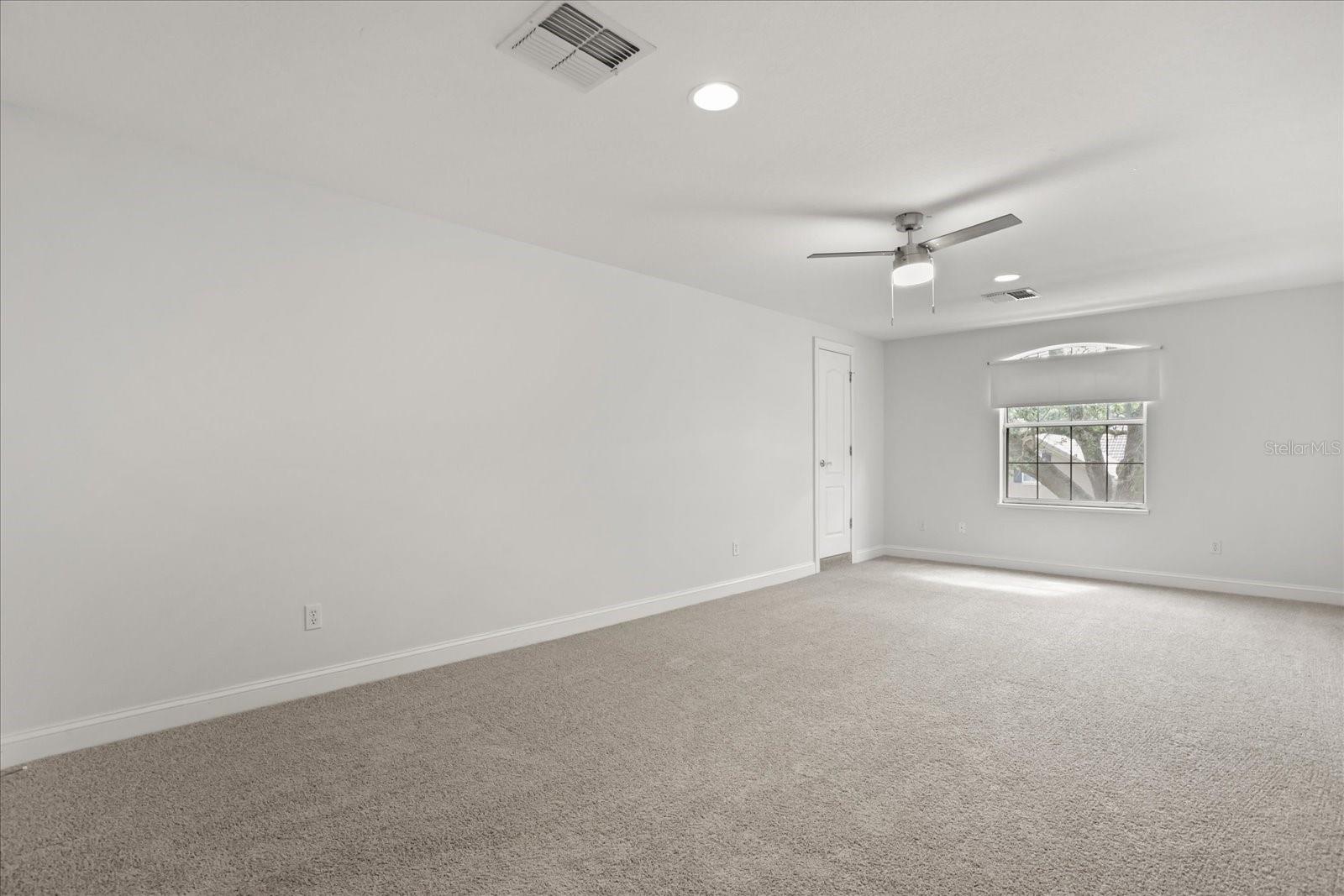 Image 45 of 60 For 987 Brightwater Circle