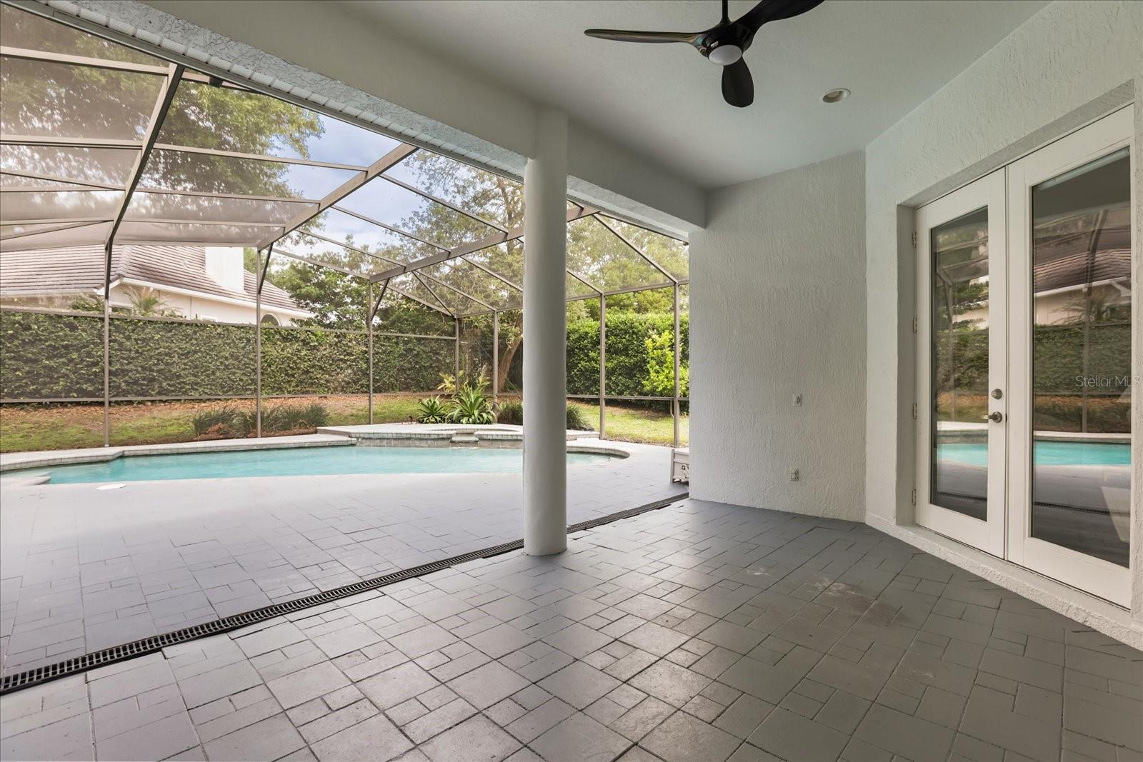 Image 47 of 60 For 987 Brightwater Circle