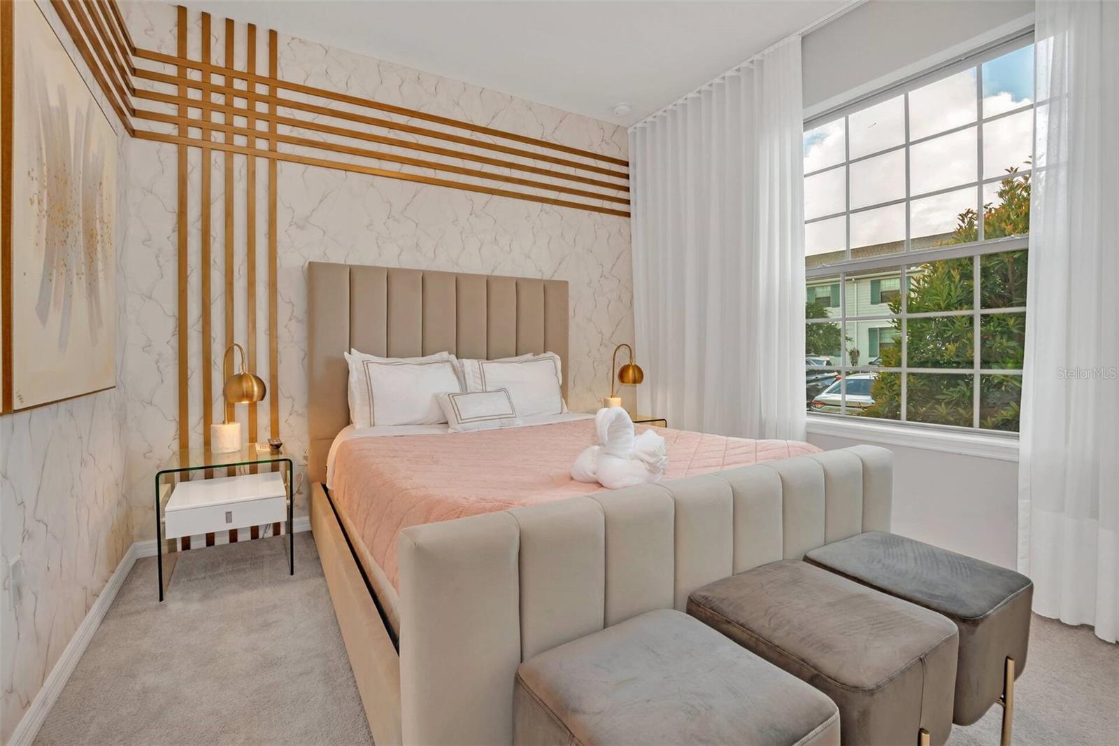 Image 12 of 64 For 8900 Sydney Avenue