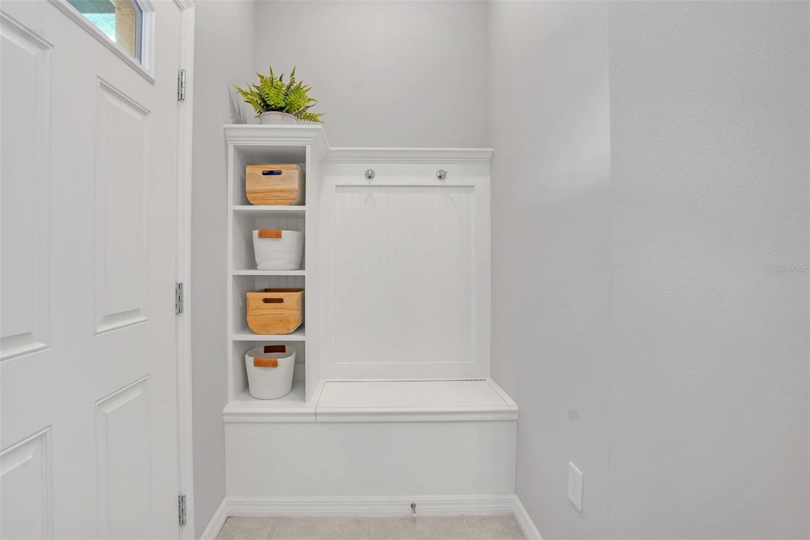 Image 16 of 64 For 8900 Sydney Avenue