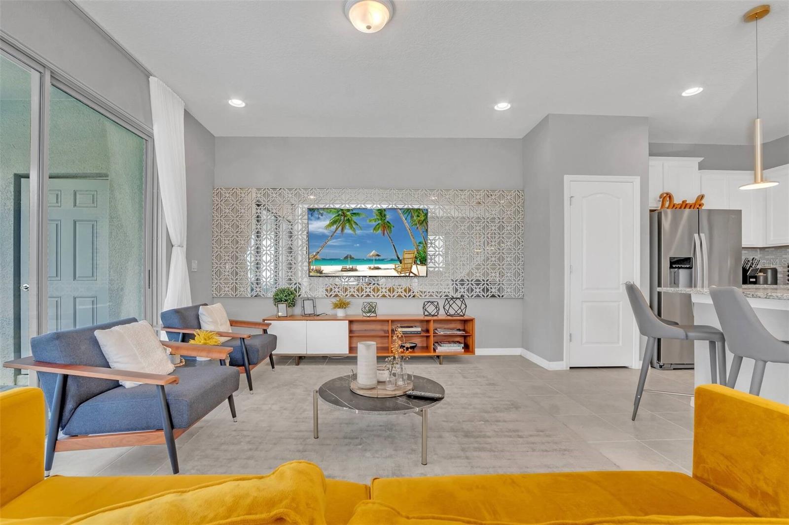 Image 23 of 64 For 8900 Sydney Avenue