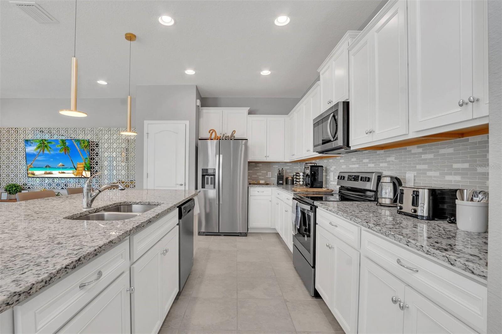 Image 30 of 64 For 8900 Sydney Avenue