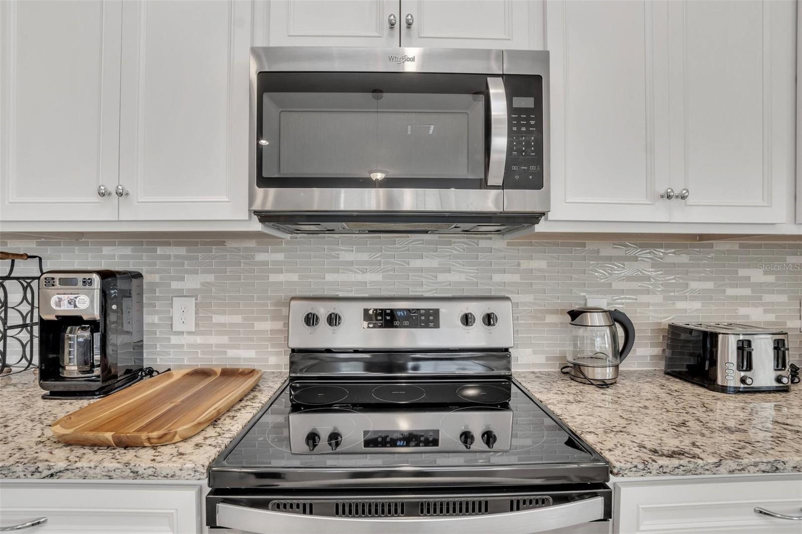 Image 31 of 64 For 8900 Sydney Avenue