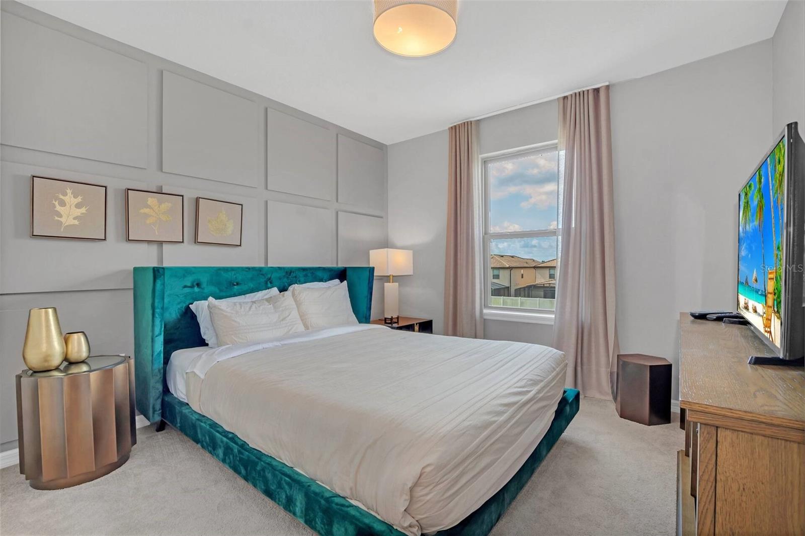 Image 5 of 64 For 8900 Sydney Avenue