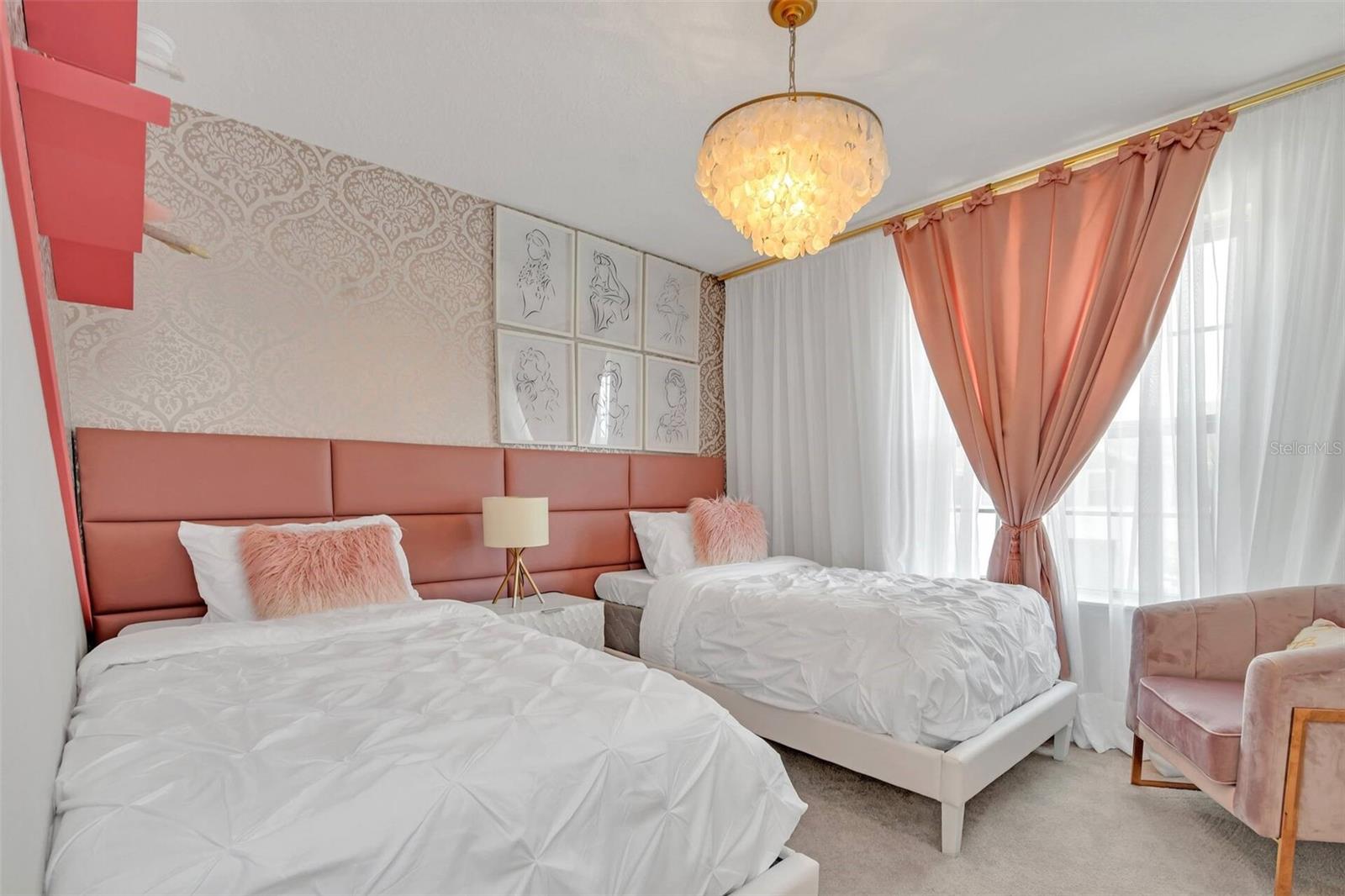 Image 9 of 64 For 8900 Sydney Avenue