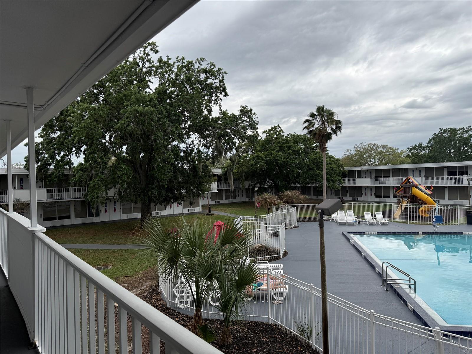 Image 2 of 11 For 2930 Polynesian Isles Boulevard 233