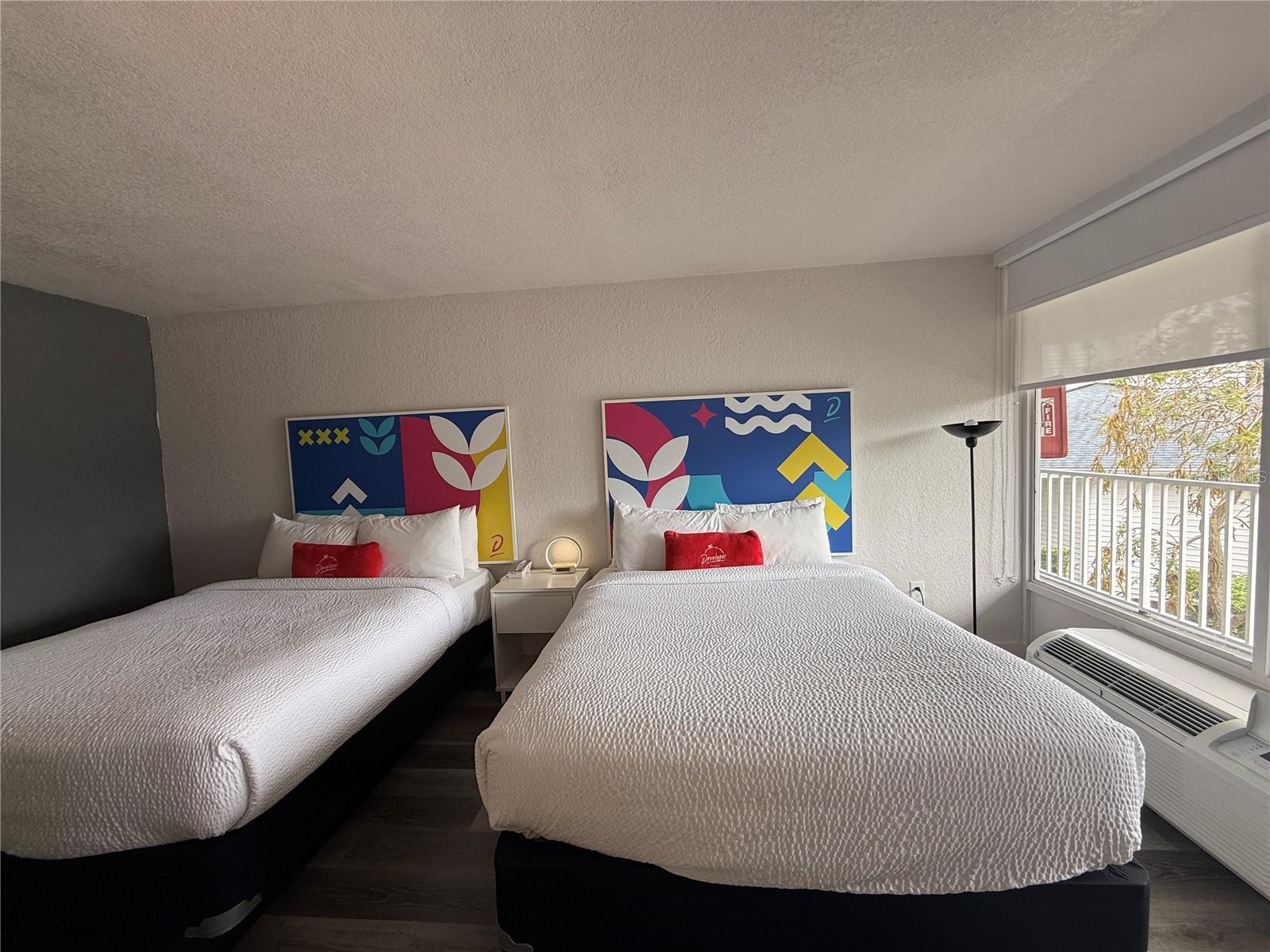 Image 3 of 11 For 2930 Polynesian Isles Boulevard 233
