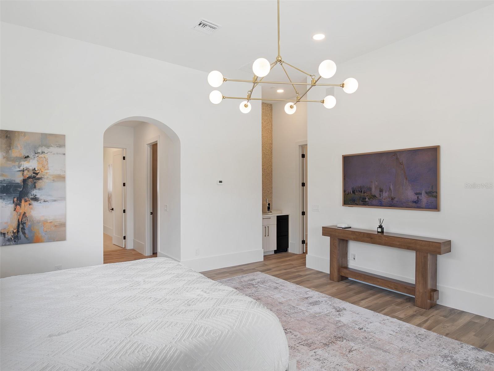 Image 15 of 51 For 5138 Fairway Oaks Dr