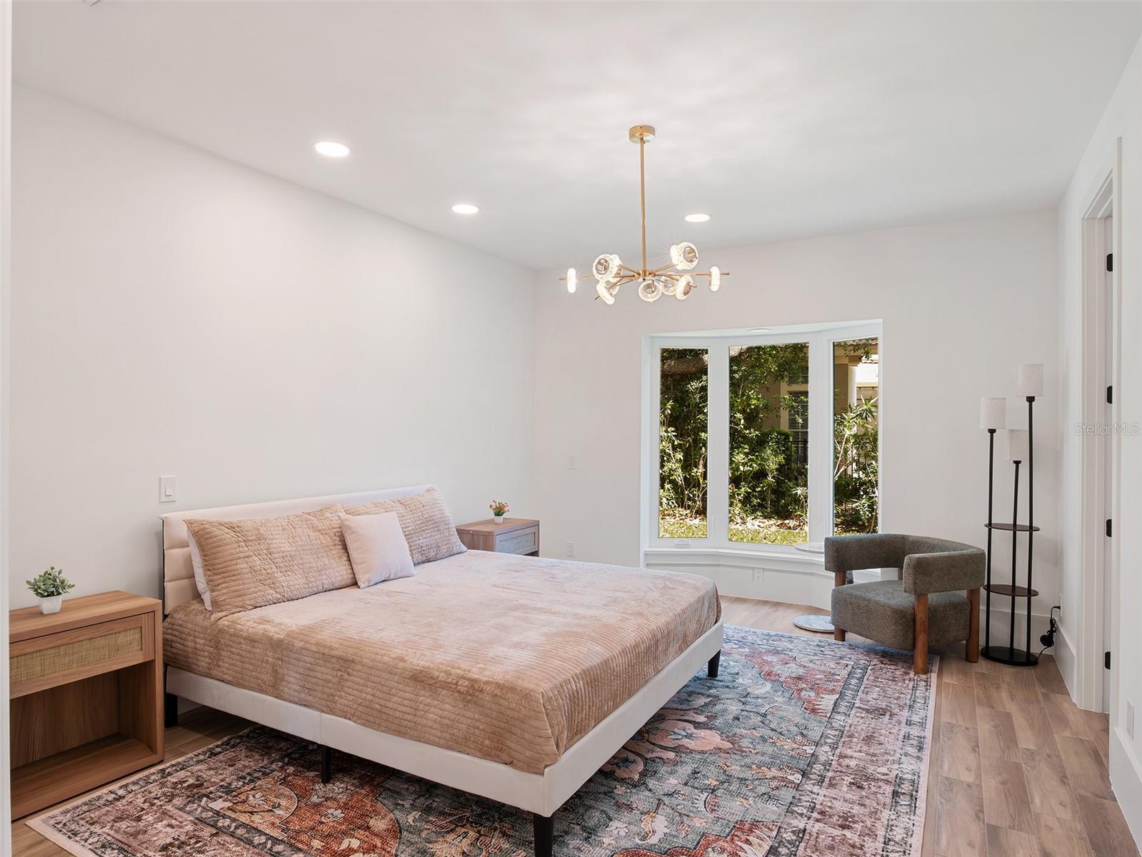 Image 22 of 51 For 5138 Fairway Oaks Dr