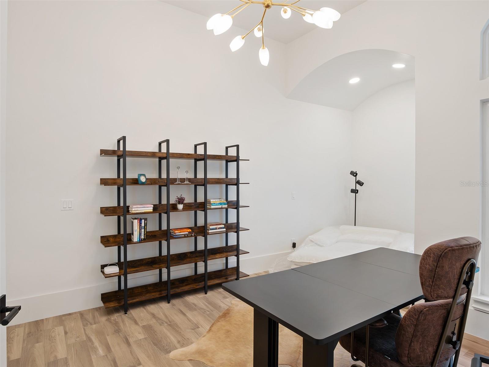 Image 27 of 51 For 5138 Fairway Oaks Dr