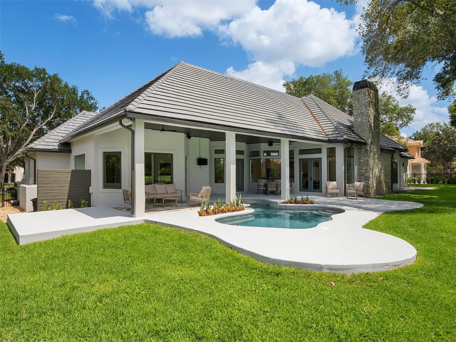 Image 34 of 51 For 5138 Fairway Oaks Dr