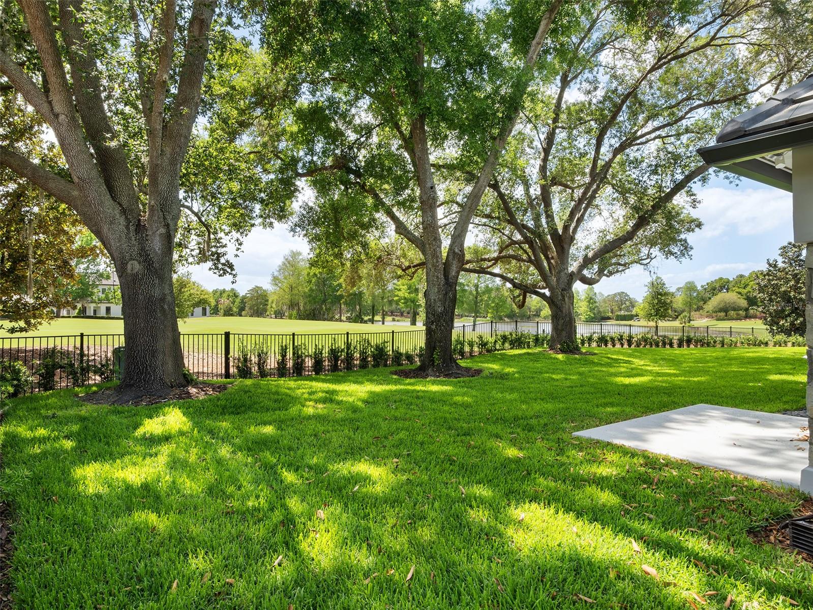 Image 38 of 51 For 5138 Fairway Oaks Dr