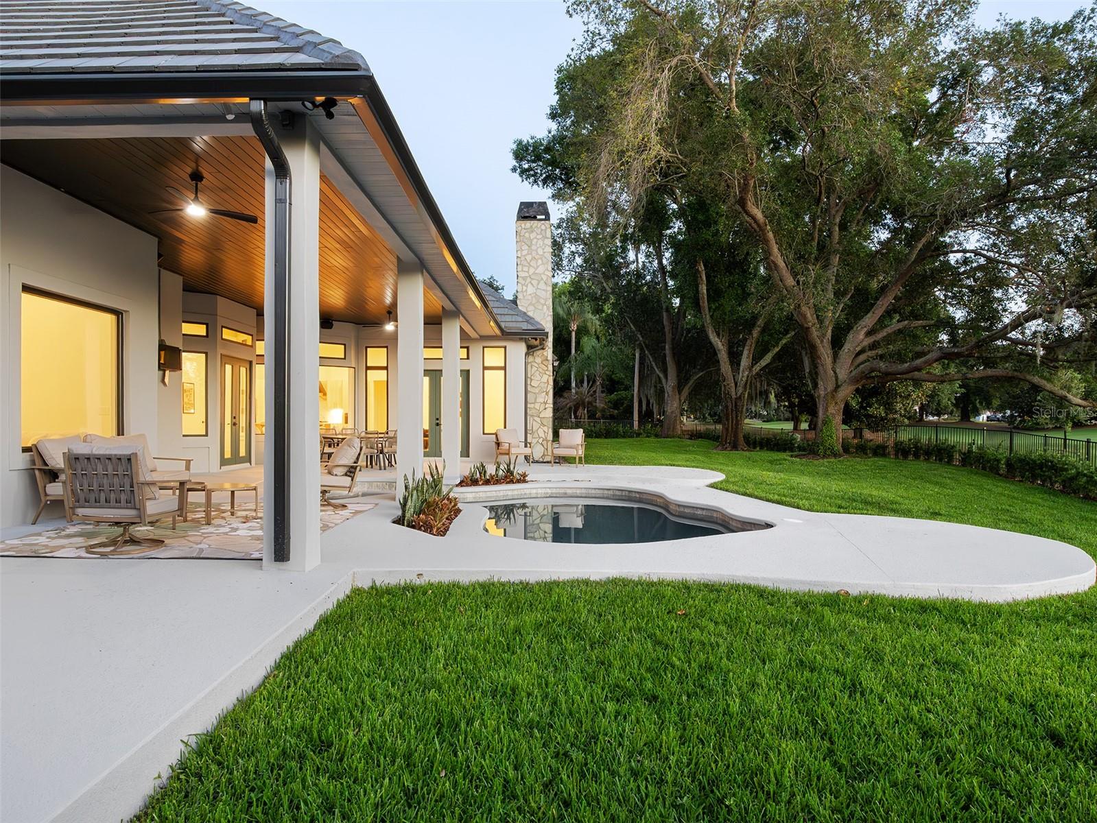 Image 42 of 51 For 5138 Fairway Oaks Dr