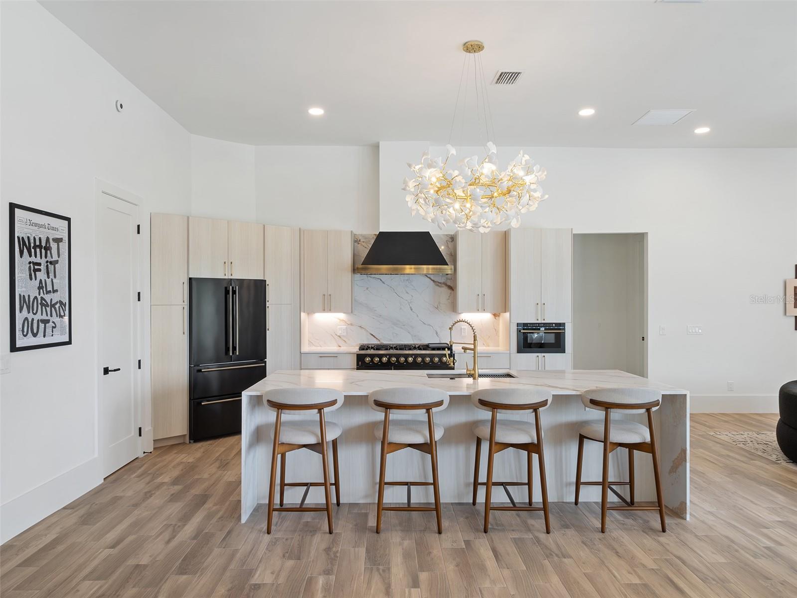 Image 9 of 51 For 5138 Fairway Oaks Dr