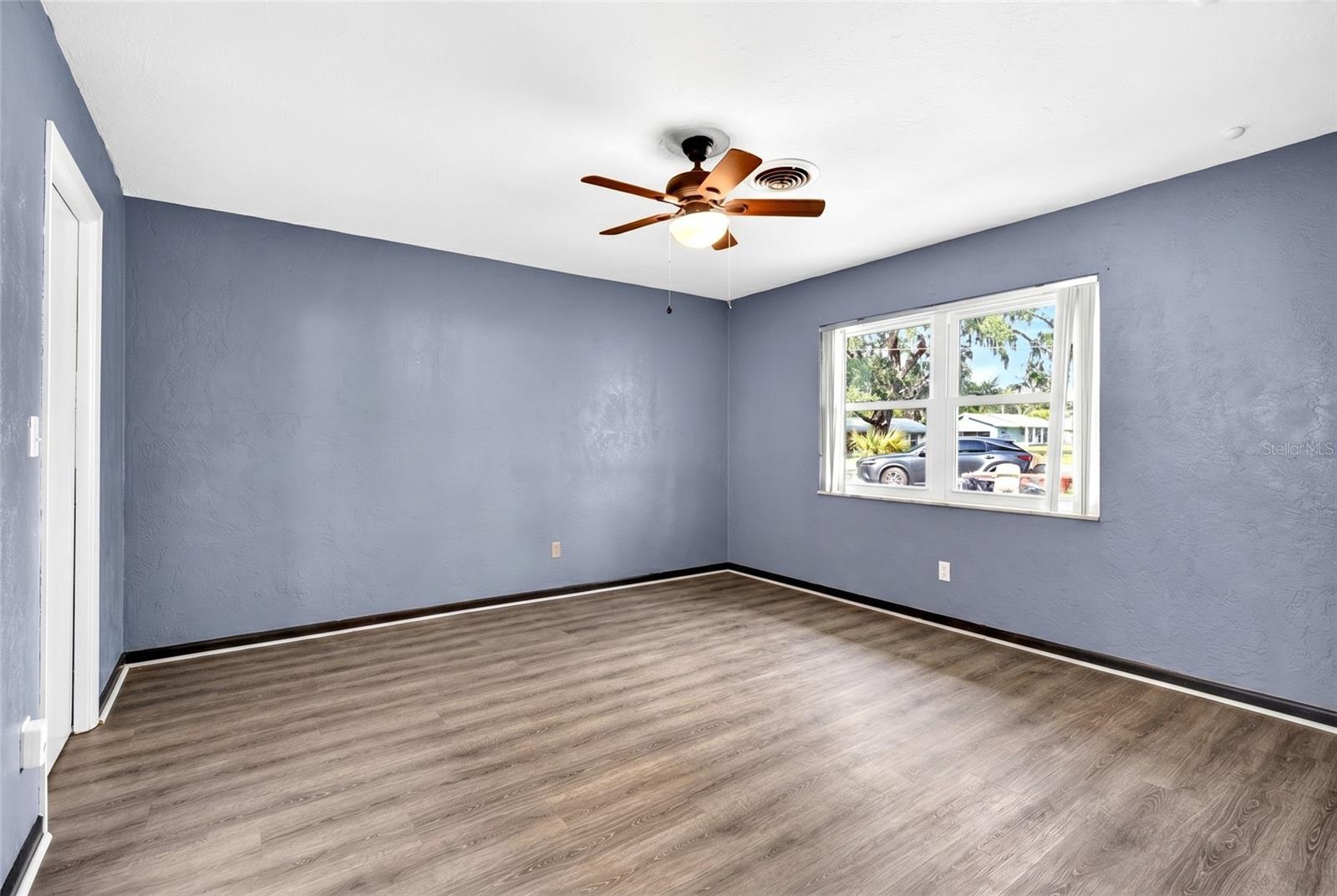 Image 10 of 16 For 2622 35th Avenue