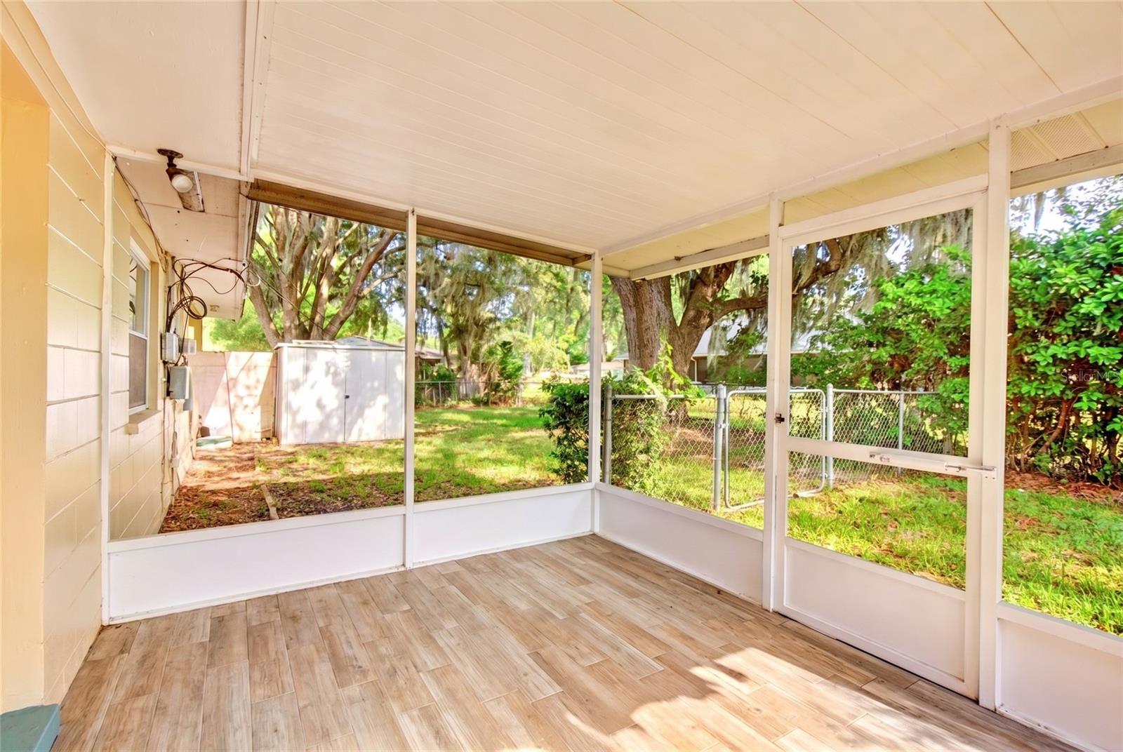 Image 15 of 16 For 2622 35th Avenue