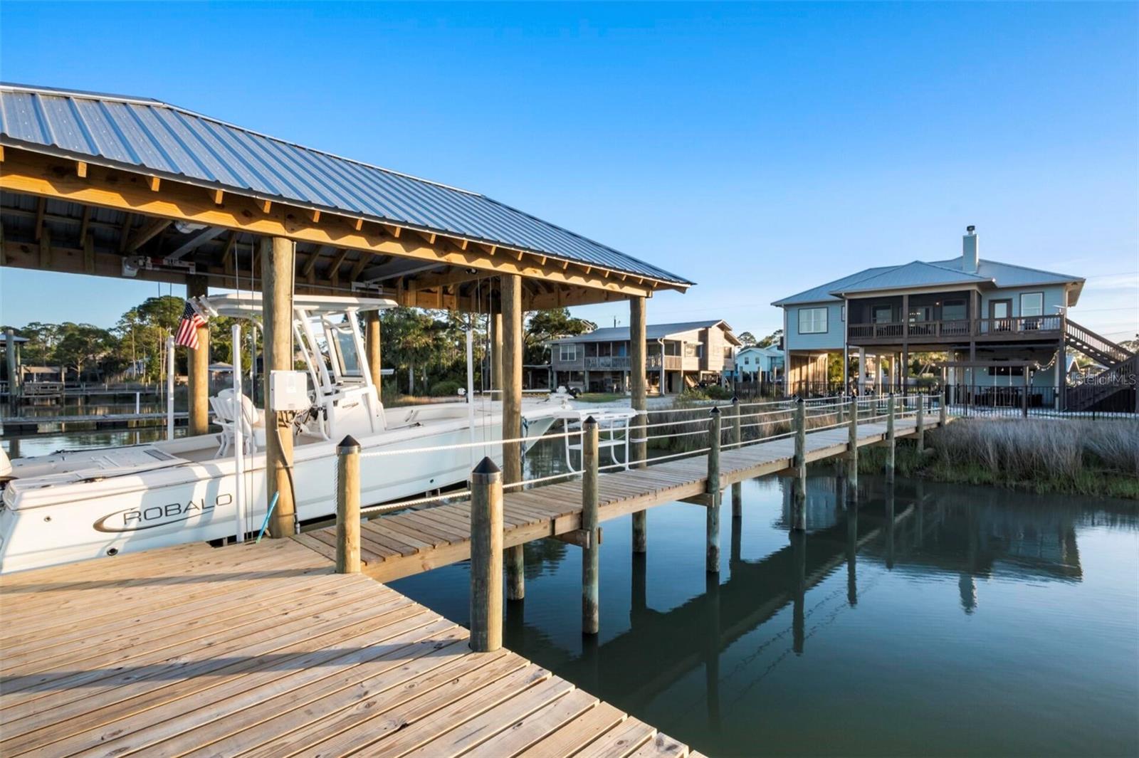 Image 23 of 36 For 331 Land Street