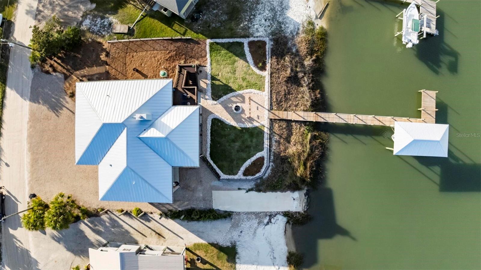 Image 4 of 36 For 331 Land Street