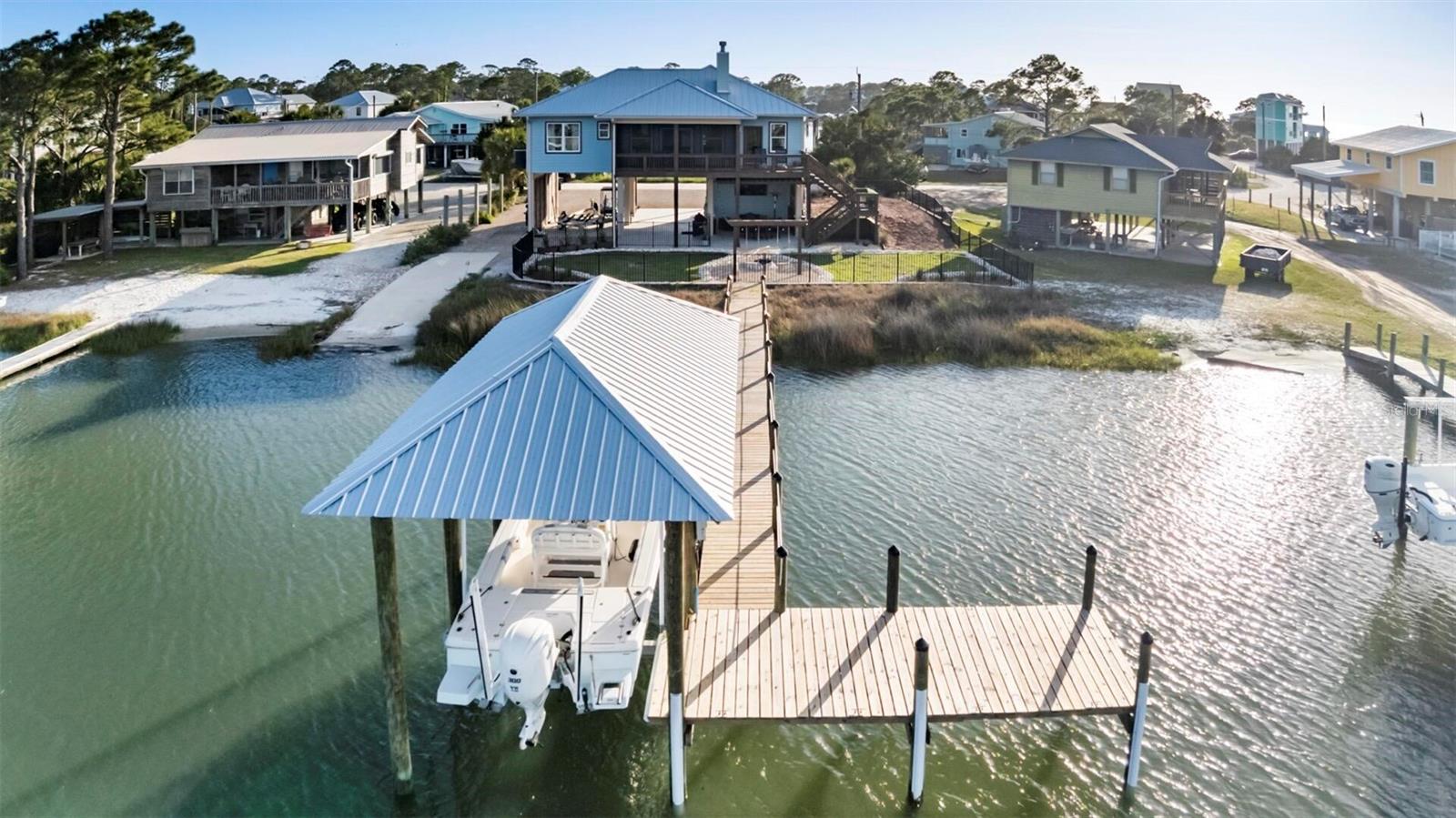 Image 5 of 36 For 331 Land Street