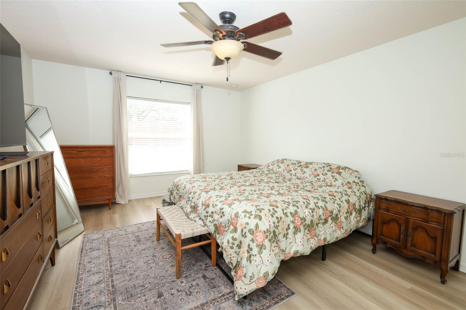 Image 26 of 58 For 1032 Burland Circle