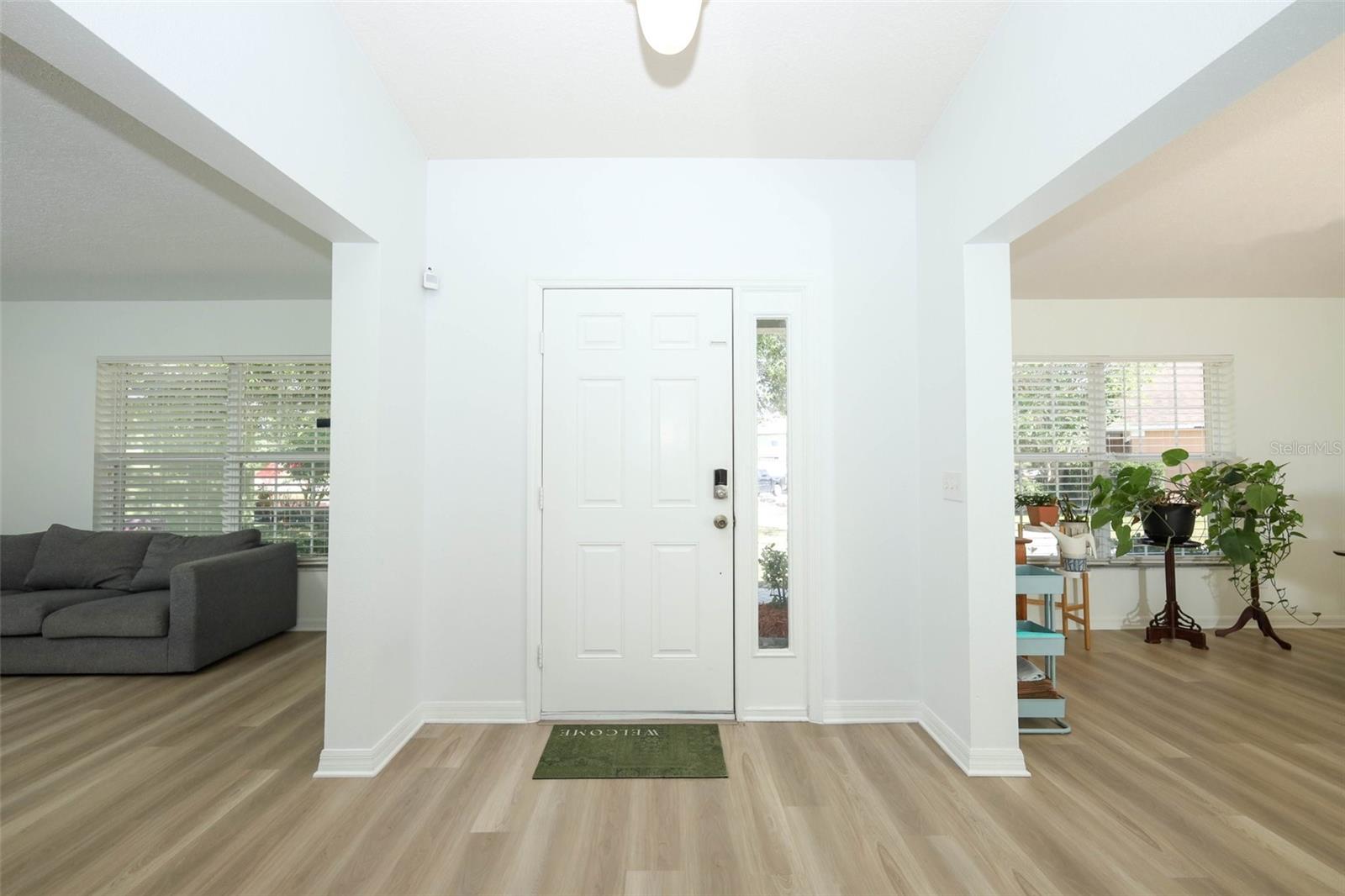 Image 4 of 58 For 1032 Burland Circle