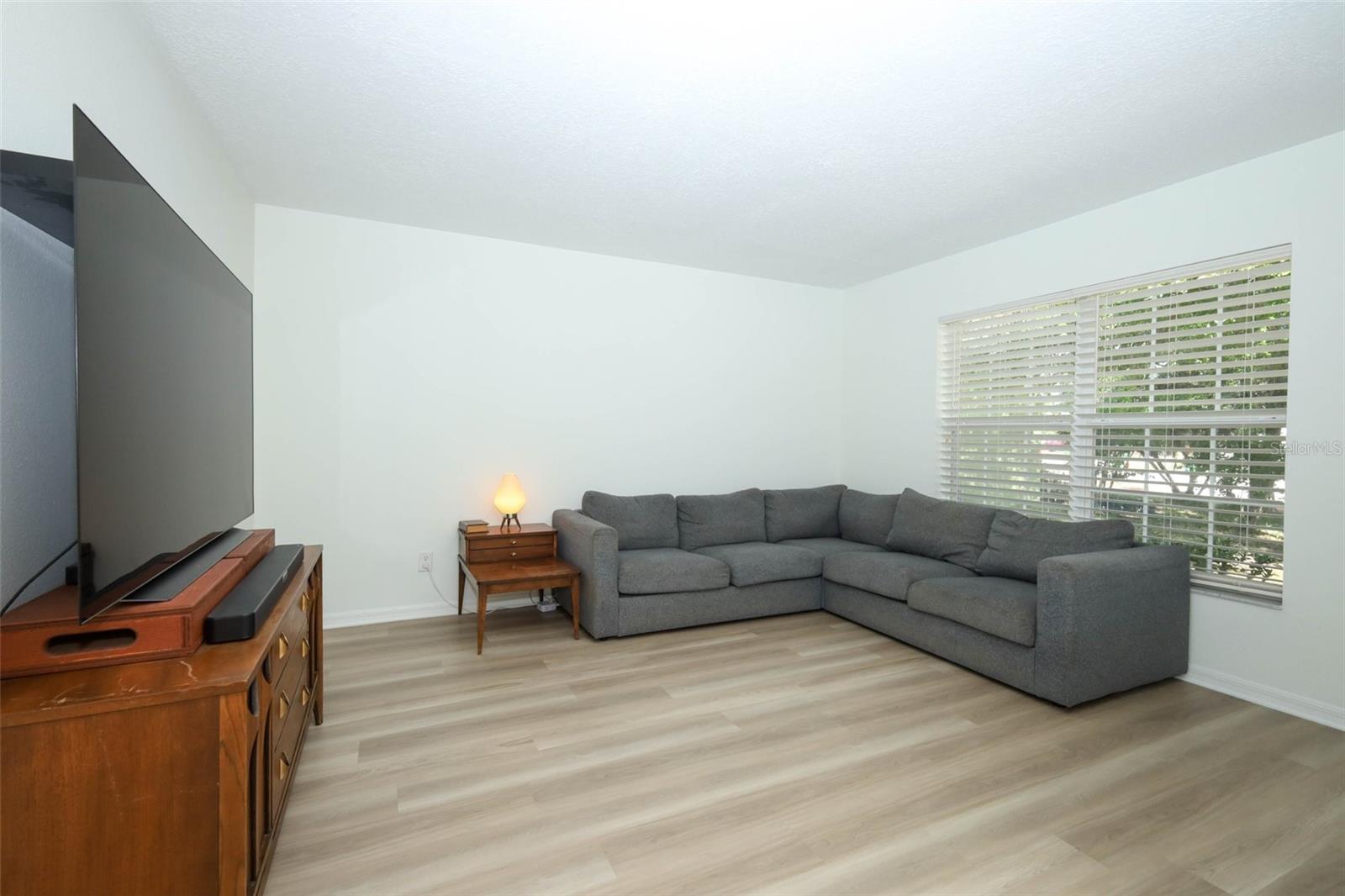Image 5 of 58 For 1032 Burland Circle
