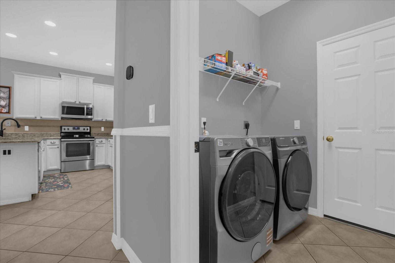 Image 17 of 38 For 235 Venetian Bay Circle