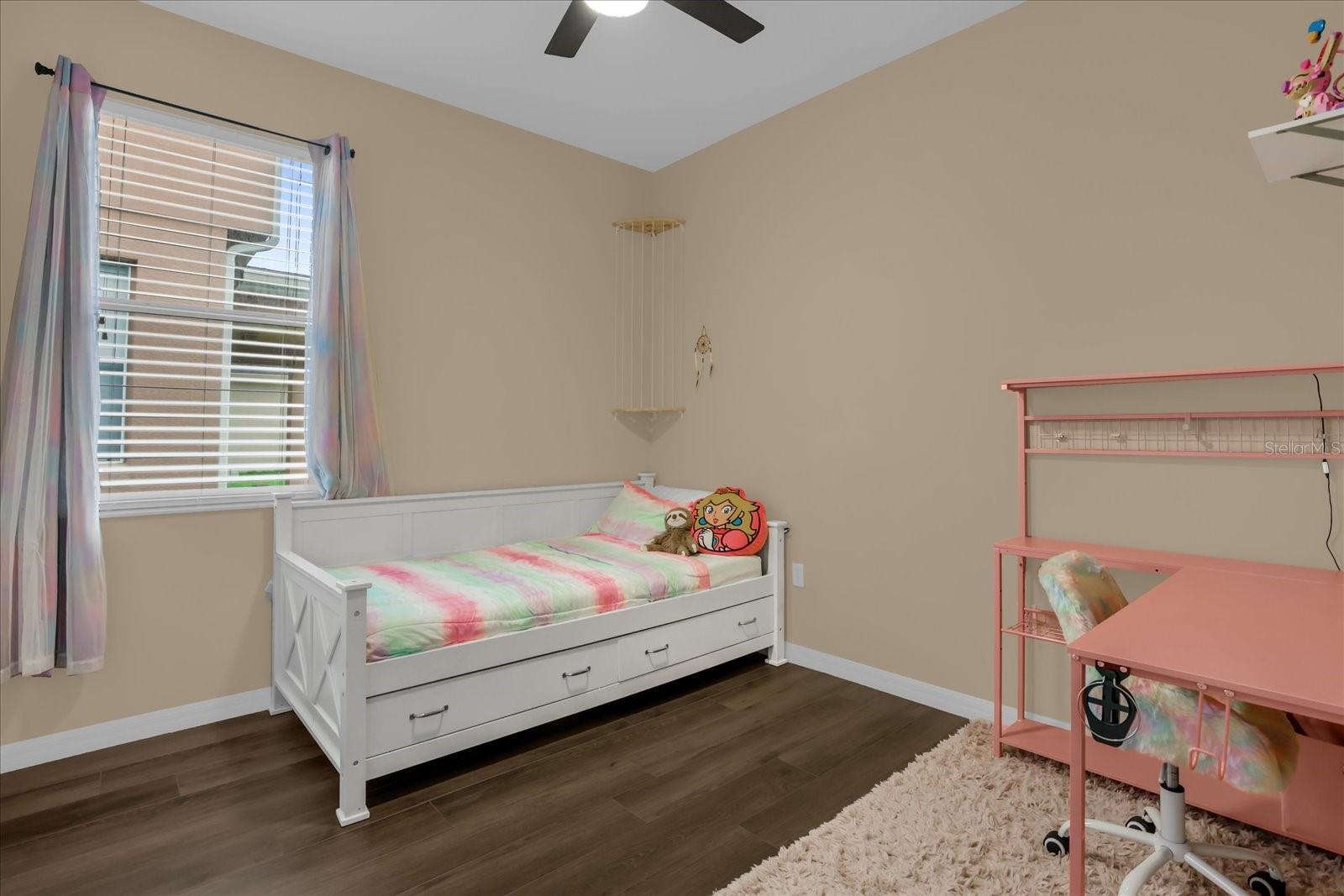 Image 23 of 38 For 235 Venetian Bay Circle