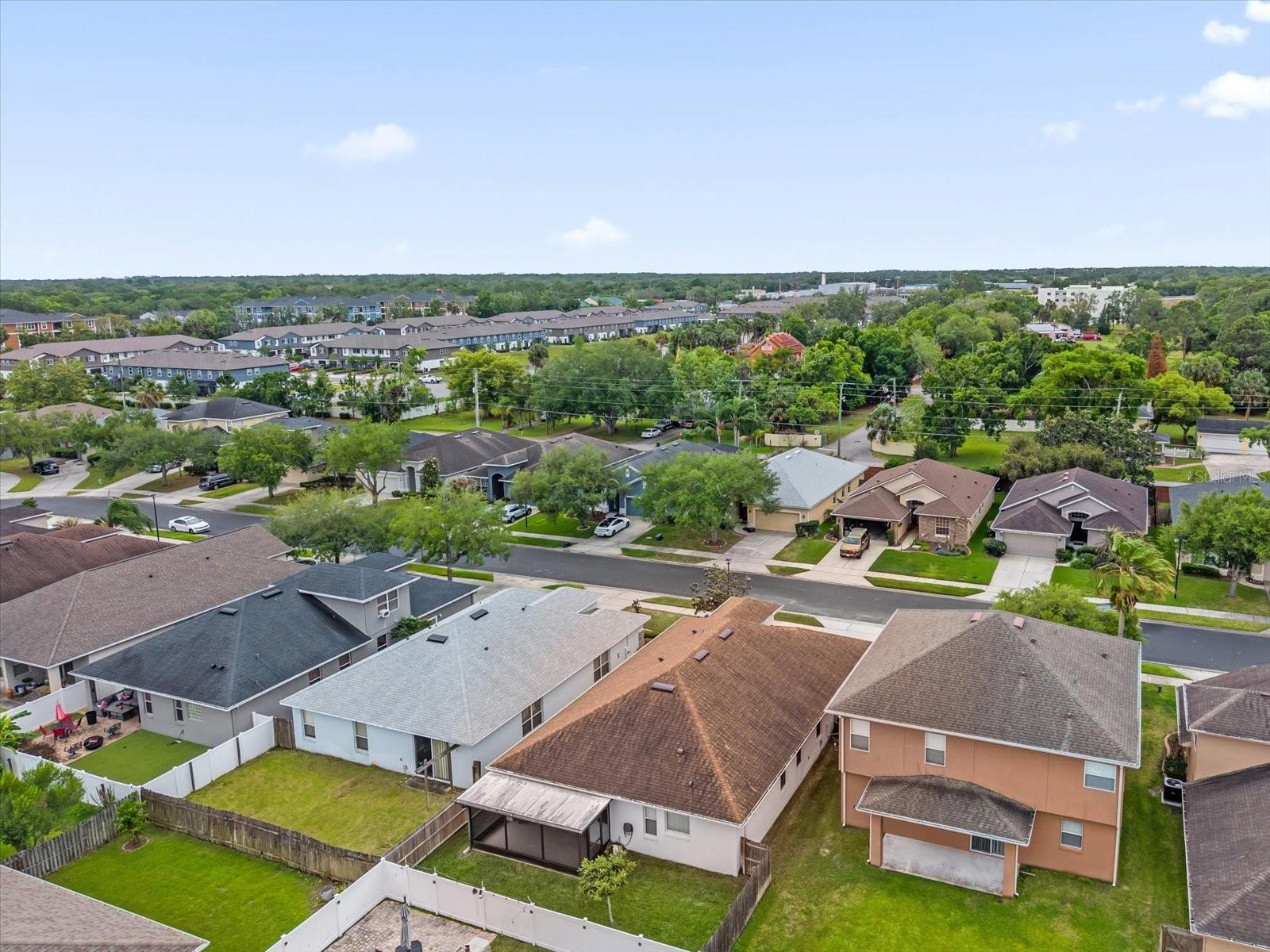 Image 32 of 38 For 235 Venetian Bay Circle