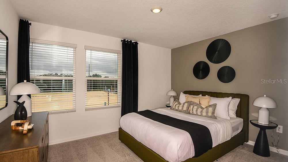 Listing photo id 11 for 140 Brinsmead Road