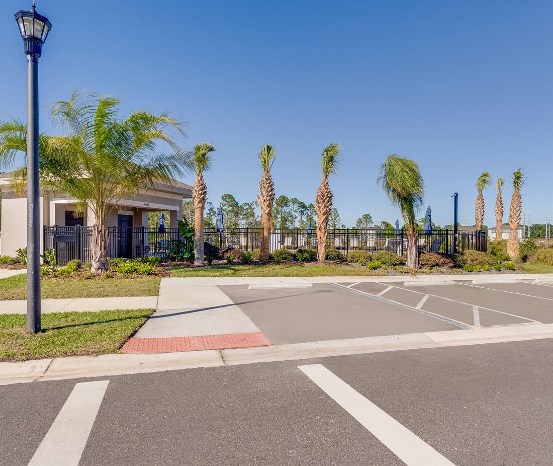 Listing photo id 23 for 140 Brinsmead Road