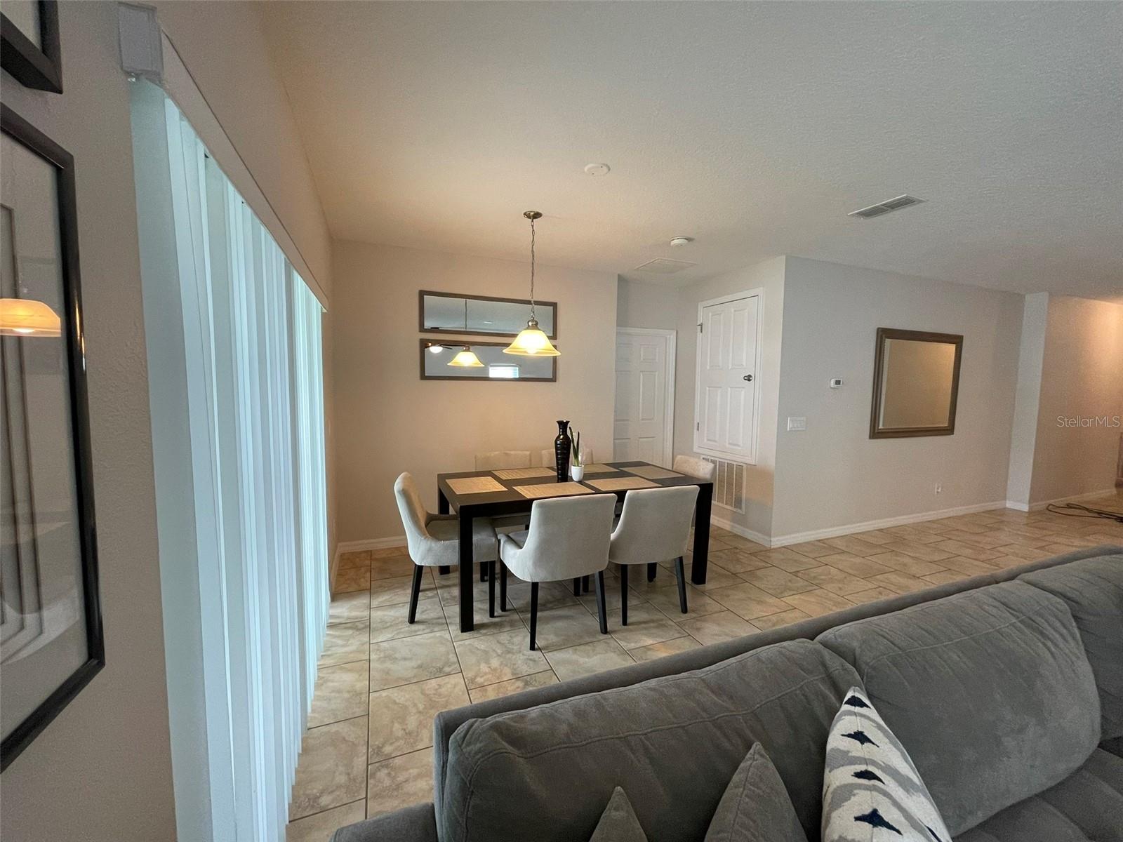 Image 21 of 34 For 9886 Lenox Street