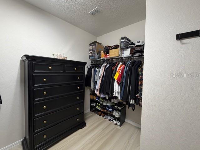 Image 30 of 34 For 9886 Lenox Street