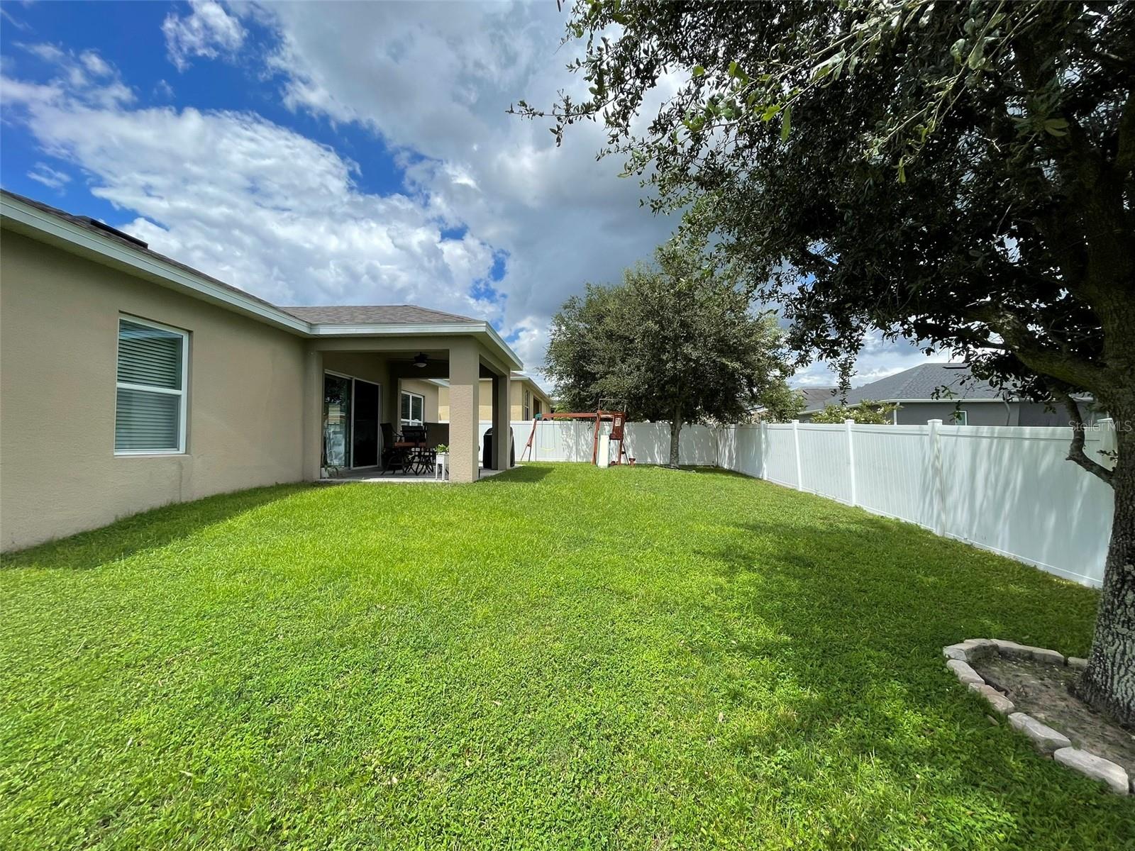 Image 32 of 34 For 9886 Lenox Street